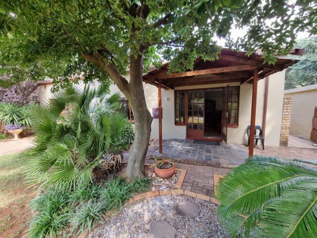 <!--[if BLOCK]><![endif]--> 31 Memorial Avenue  Memorial Avenue, Krugersdorp North, Krugersdorp <!--[if ENDBLOCK]><![endif]-->